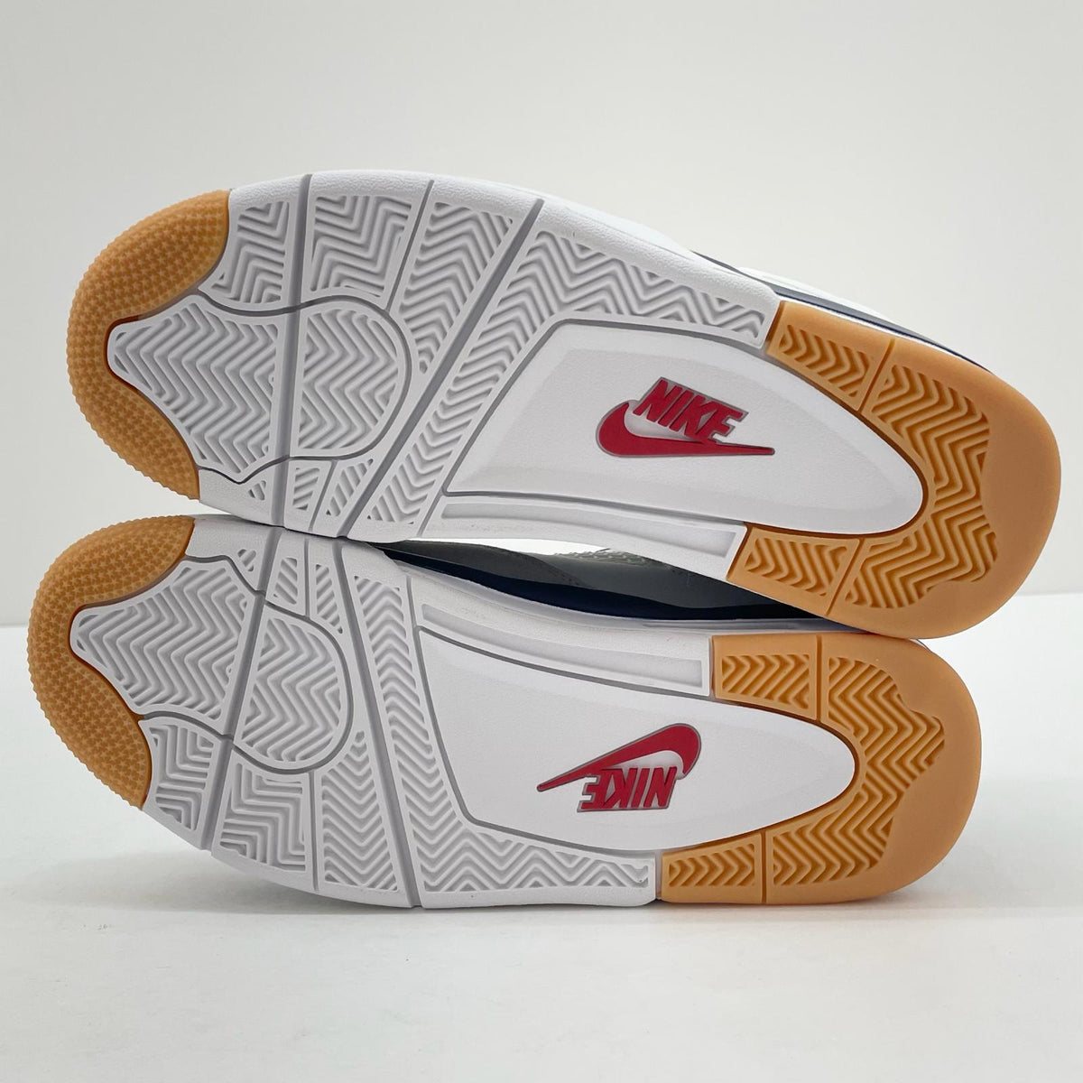 【中古】NIKE | ナイキ SB Air Jordan 4 Retro SP "Summit White/Navy"　エアジョーダン4 レトロ SP "サミットホワイト/ネイビー"　スニーカー 靴　DR5415-100 ホワイト×ブルー 26.5cm【尾張小牧店】