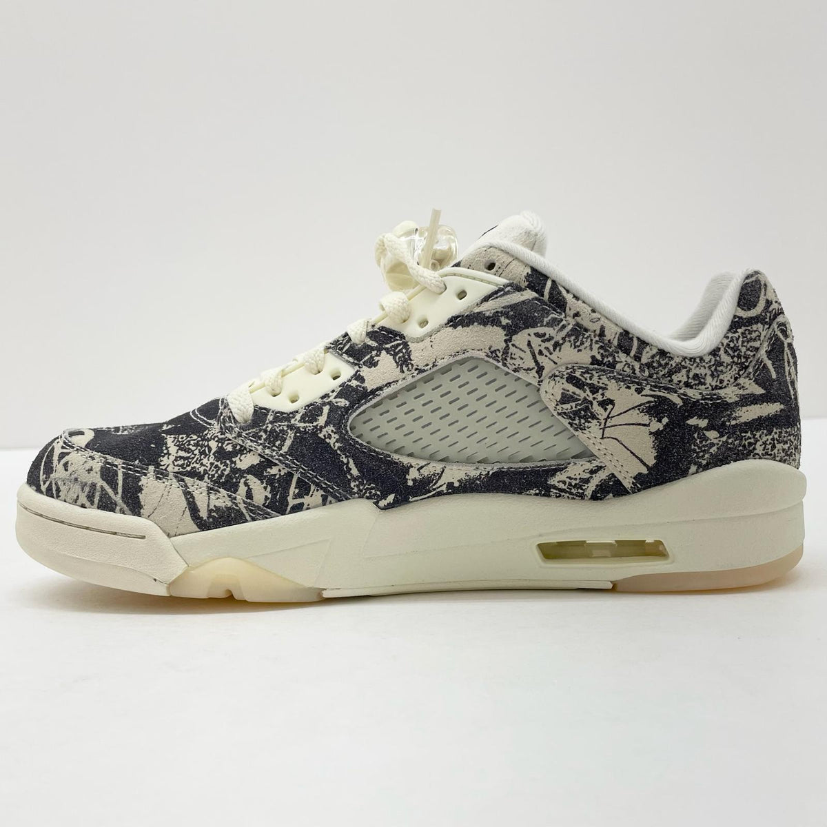 【中古】NIKE | ナイキ Women's Air Jordan 5 Low "Girls that Hoop"/ウィメンズ エアジョーダン5 ロー "ガールズ ザット フープ" スニーカー 靴　DA8016-100 ホワイト×ブラック 27cm【尾張小牧店】