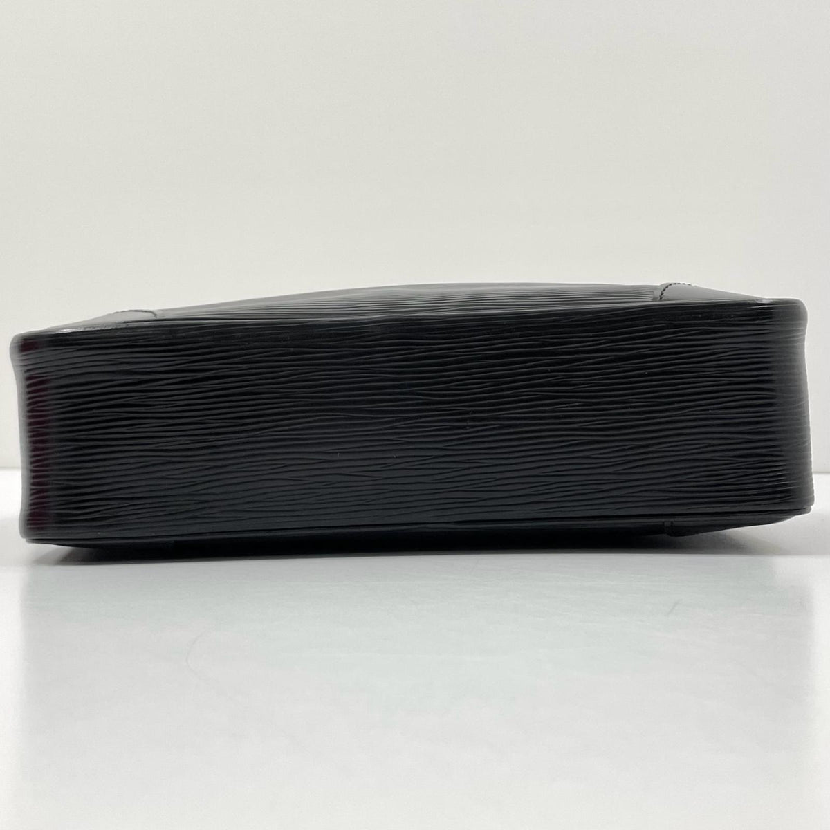 【中古】LOUIS VUITTON | ルイ・ヴィトン トロカデロ27 エピ ショルダーバッグ M52302 ブラック【尾張小牧店】