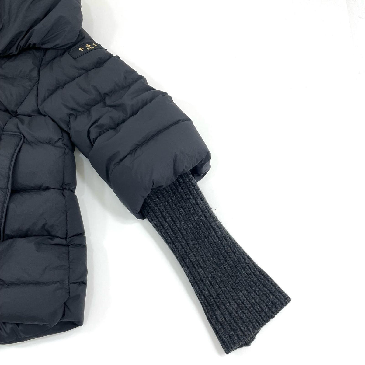 【中古】TATRAS | タトラス ダウンジャケット LTA20A4696 ブラック【尾張小牧店】