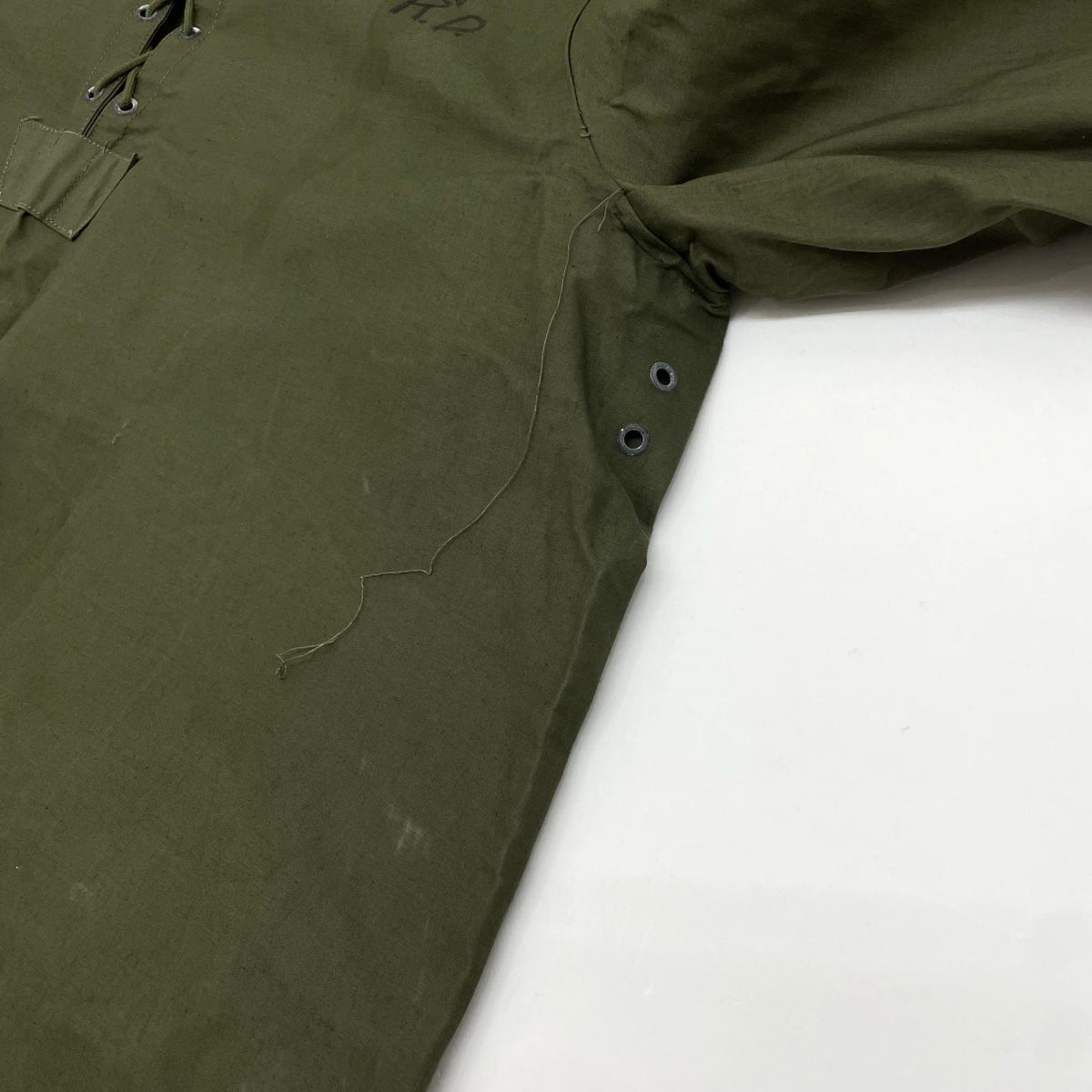 【中古】MILITARY衣料 | ミリタリーイリョウ USN 40s-50s　レインパーカー アノラックパーカー カーキ サイズ：L【尾張小牧店】