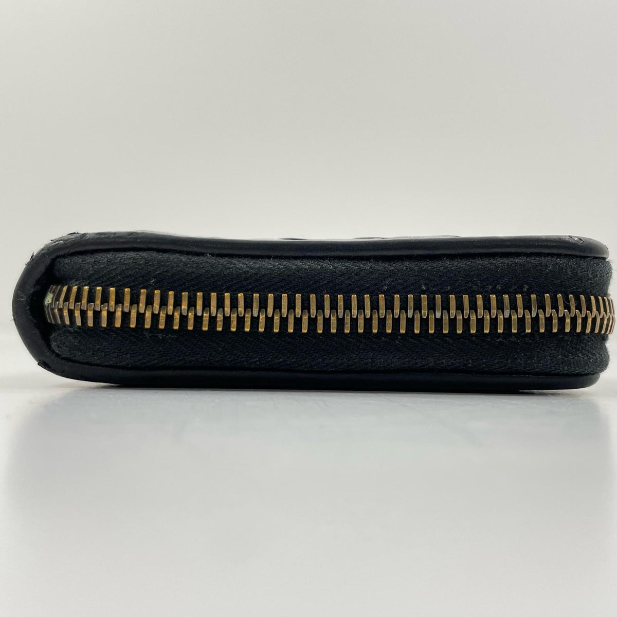 【中古】BOTTEGA VENETA | ボッテガヴェネタ イントレチャート コンパクトウォレット ラウンドファスナー 二つ折り財布 ブラック【尾張小牧店】