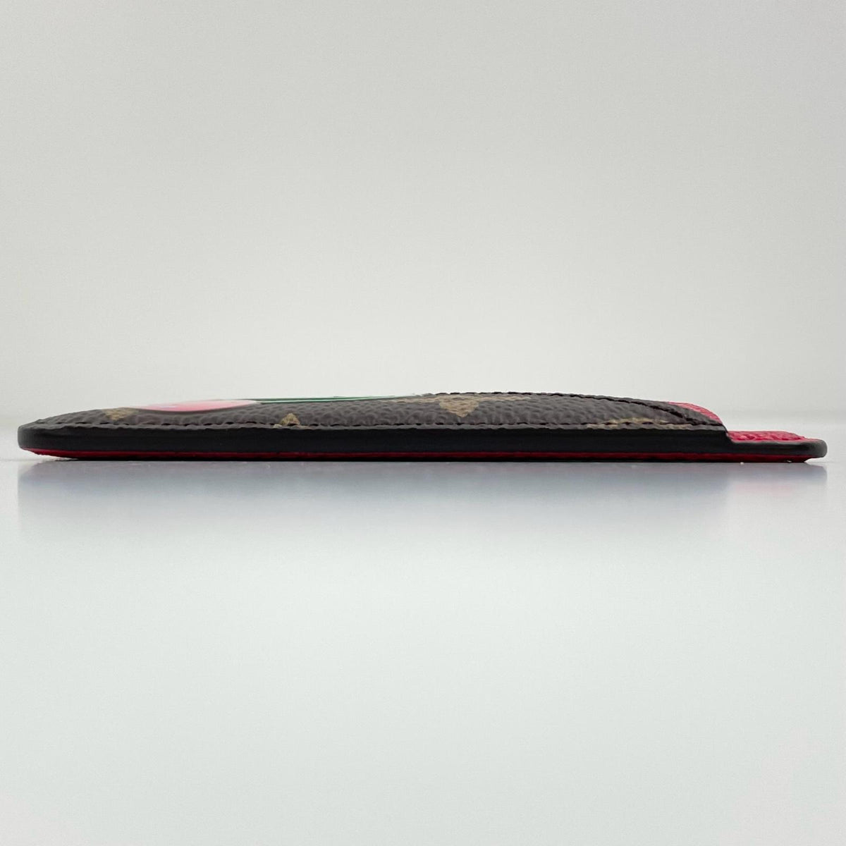 【中古】LOUIS VUITTON | ルイ・ヴィトン ポルト カルト マグネット 村上隆 モノグラム カードケース スマホアクセサリー MagSafe マグセーフ M14562 ブラウン×レッド チェリーレッド【尾張小牧店】