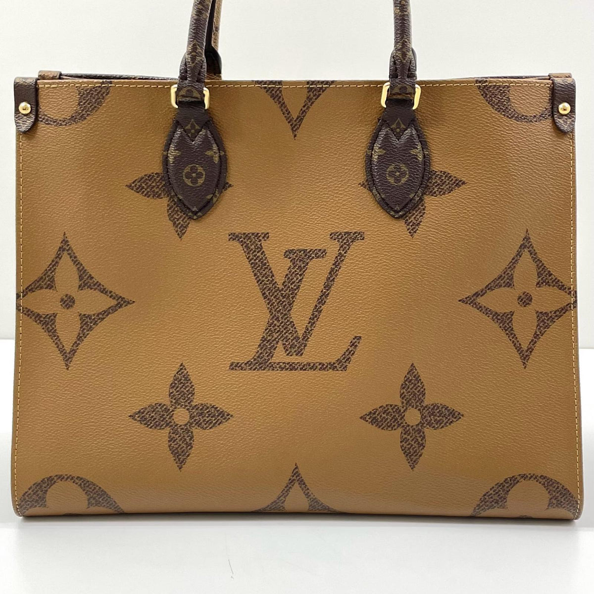 【中古】LOUIS VUITTON | ルイ・ヴィトン オンザゴーMM モノグラム ジャイアント リバース トートバッグ M45321 ブラウン【尾張小牧店】