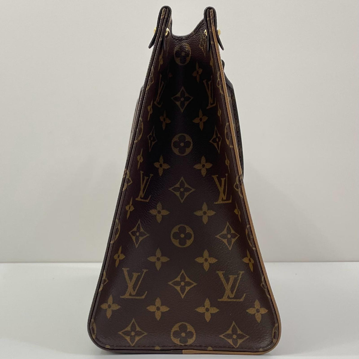 【中古】LOUIS VUITTON | ルイ・ヴィトン オンザゴーMM モノグラム ジャイアント リバース トートバッグ M45321 ブラウン【尾張小牧店】