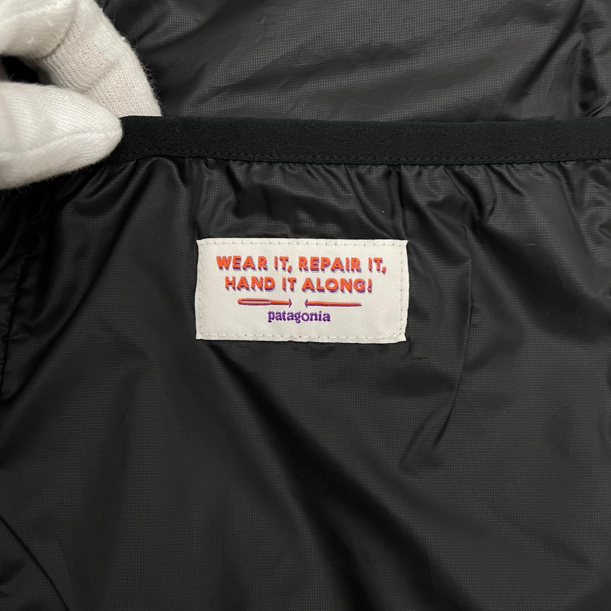 【中古】patagonia | パタゴニア　25AW Hi-Loft Nano Puff Hoody Jacket ダウンジャケット 85395FA25 ブラック サイズ：S【尾張小牧店】
