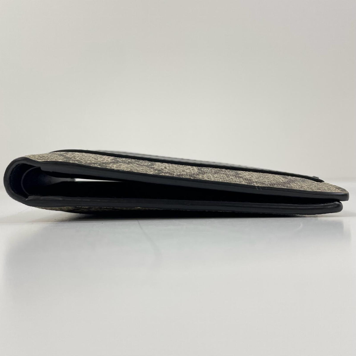 【中古】GUCCI | グッチ GGスプリーム コンパクトウォレット 二つ折り財布 451240･496085 ブラウン×ブラック【尾張小牧店】