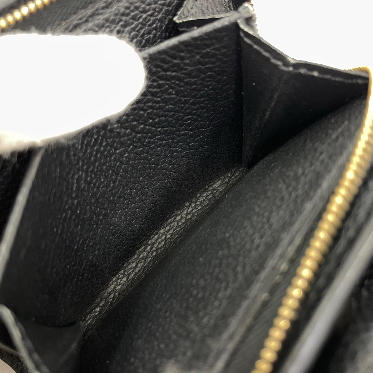 【中古】LOUIS VUITTON | ルイ・ヴィトン ポルトフォイユ クレア モノグラム アンプラント 二つ折り財布 ラウンドファスナーM29202 ブラック【尾張小牧店】