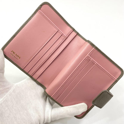 【中古】PRADA | プラダ 二つ折り財布 1ML018 グレー【尾張小牧店】