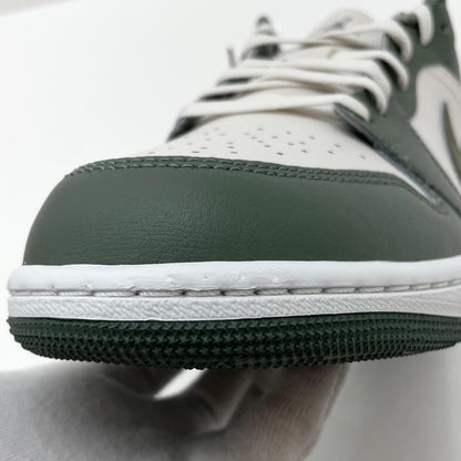 【中古】NIKE | ナイキ Air Jordan 1 Low "Vintage Lichen/Medium Olive-Summit White"　エアジョーダン1 ロー "ヴィンテージライケン/ミディアムオリーブ-サミットホワイト"　スニーカー 靴　553558-300 グリーン×ホワイト 29cm【尾張小牧店】
