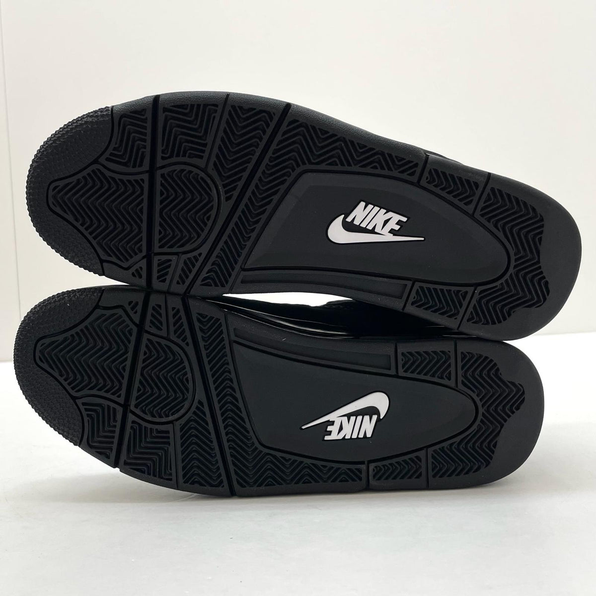 【中古】NIKE | ナイキ Air Jordan 4 Retro OG "Black Cat"/エアジョーダン4 レトロ OG "ブラックキャット" スニーカー 靴　FV5029-010 ブラック 27.5cm【尾張小牧店】