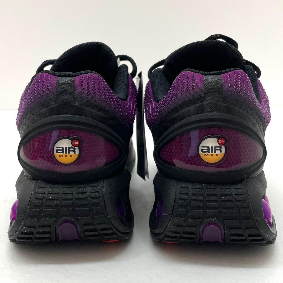 【中古】NIKE | ナイキ AIR MAX DN SE "Bold Berry/Hyper Violet/White/Black"　エアマックスDN SE "ボールドベリー/ハイパーバイオレット/ホワイト/ブラック"　スニーカー 靴　HQ3605-505 パープル×ブラック 28cm【尾張小牧店】