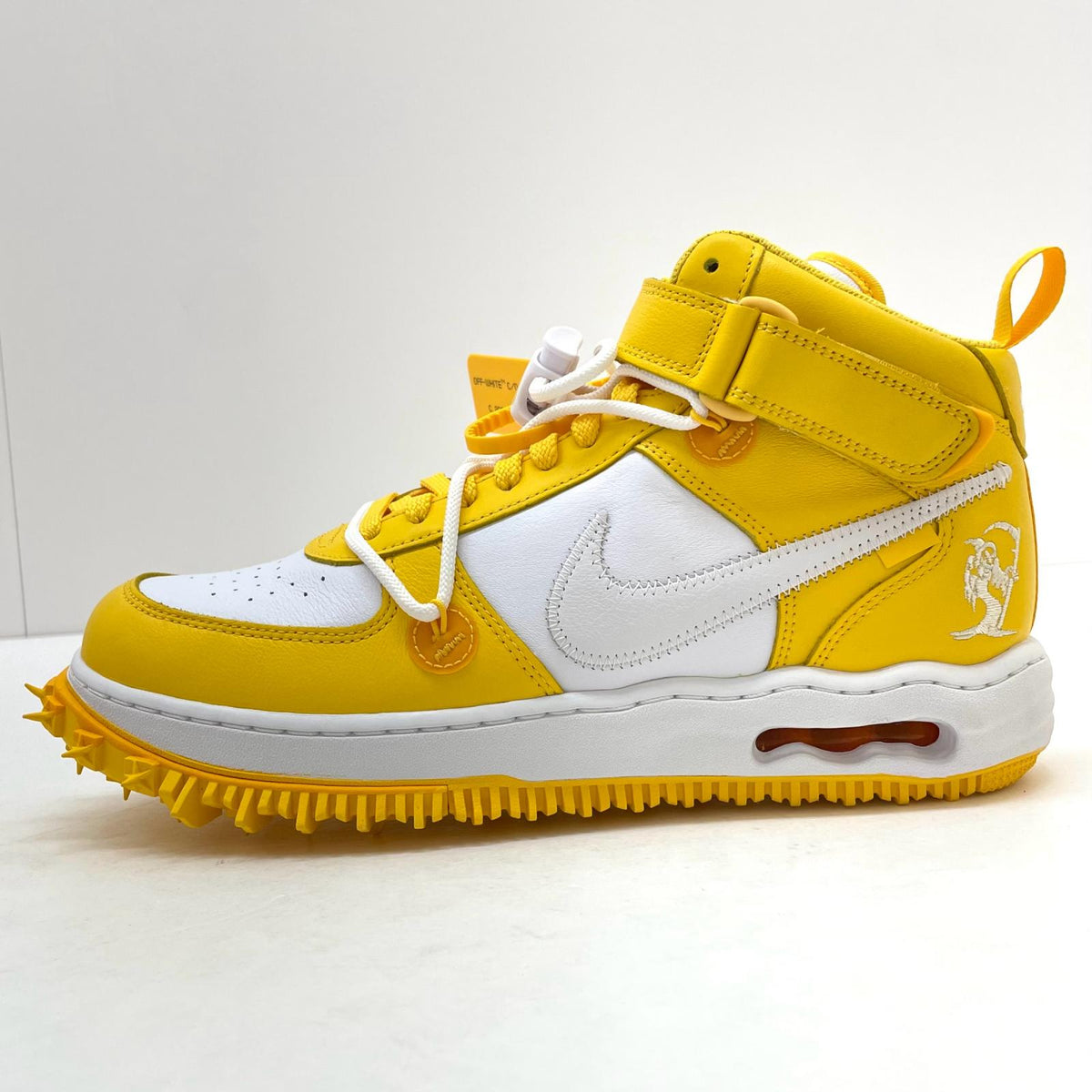 【中古】NIKE×Off-White | ナイキ×オフホワイト Air Force 1 Mid SP LTHR "White and Varsity Maize"/エアフォース1 ミッド SP レザー "ホワイト アンド バーシティメイズ" スニーカー 靴　DR0500-101 イエロー×ホワイト 29cm【尾張小牧店】