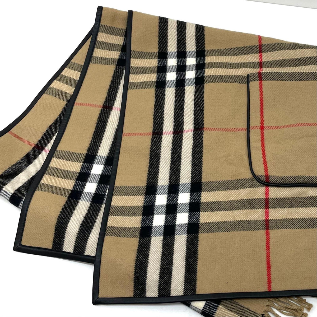 【中古】BURBERRY | バーバリー チェック柄フリンジケープ ポンチョ ベージュ【尾張小牧店】【専】