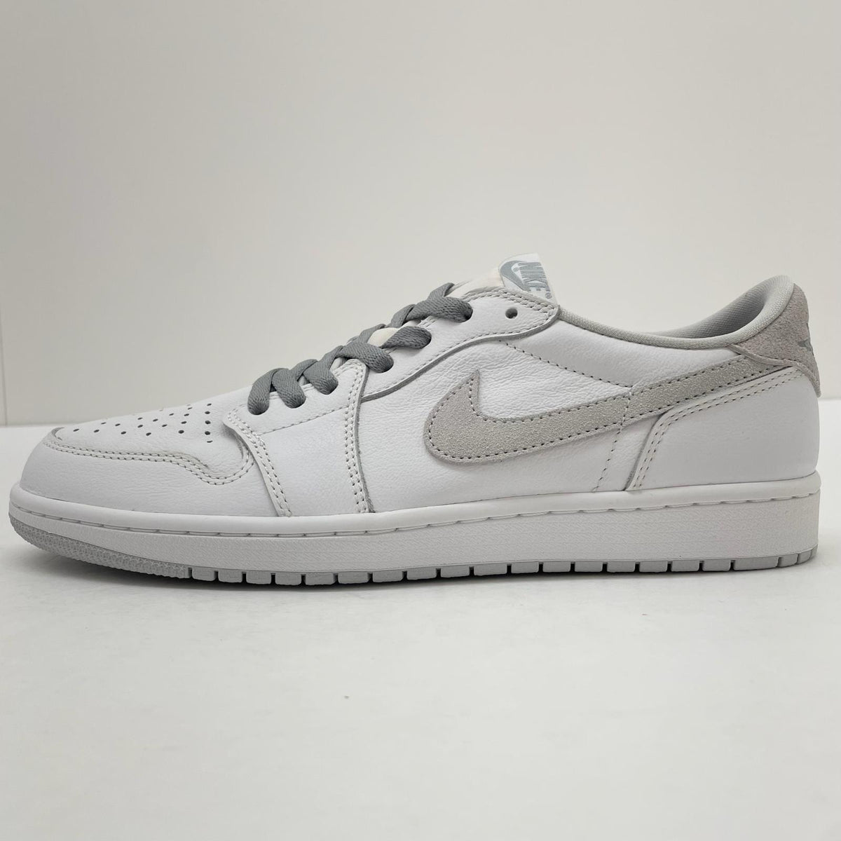 【中古】NIKE | ナイキ Air Jordan 1 Low OG "Neutral Grey"/エアジョーダン1 ロー OG "ニュートラルグレー"　スニーカー 靴　CZ0790-100 ホワイト 28cm【尾張小牧店】