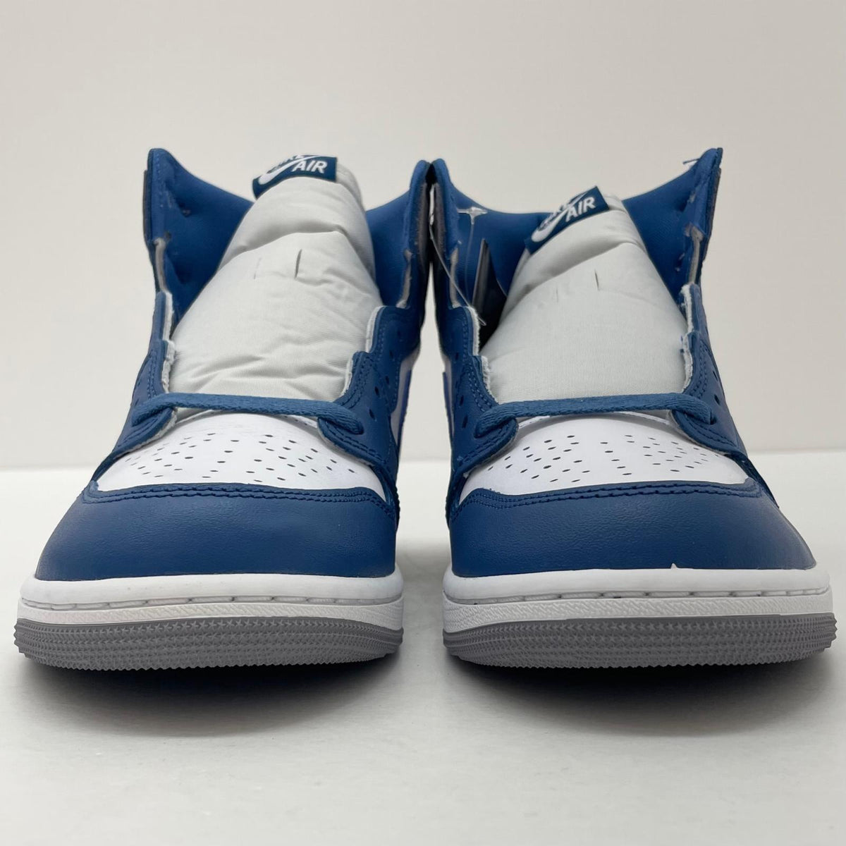 【中古】NIKE | ナイキ Air Jordan 1 High OG "True Blue"/エアジョーダン1 ハイ OG "トゥルーブルー"　スニーカー　靴 DZ5485-410 ブルー×ホワイト×グレー 28cm【尾張小牧店】