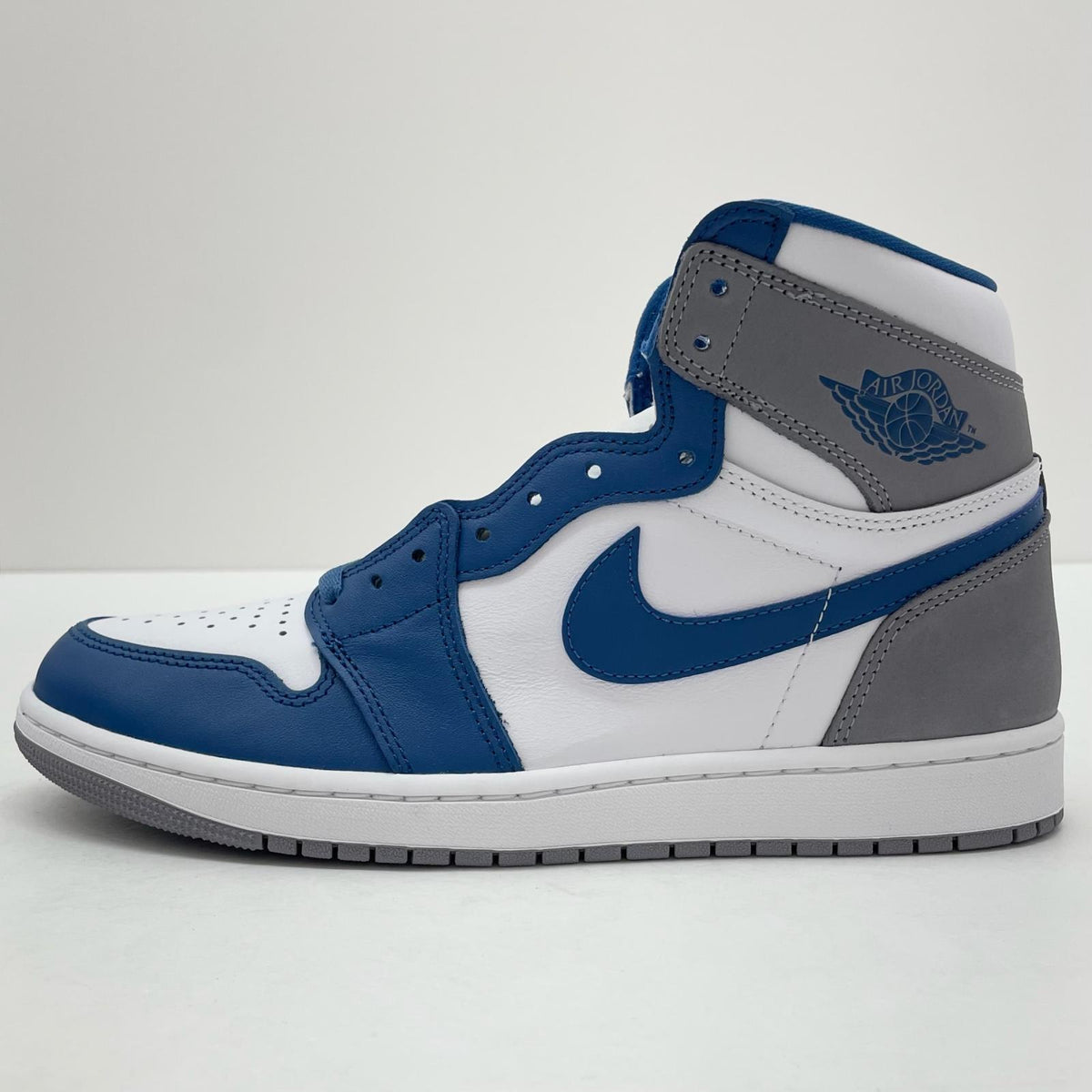 【中古】NIKE | ナイキ Air Jordan 1 High OG "True Blue"/エアジョーダン1 ハイ OG "トゥルーブルー"　スニーカー　靴 DZ5485-410 ブルー×ホワイト×グレー 28cm【尾張小牧店】