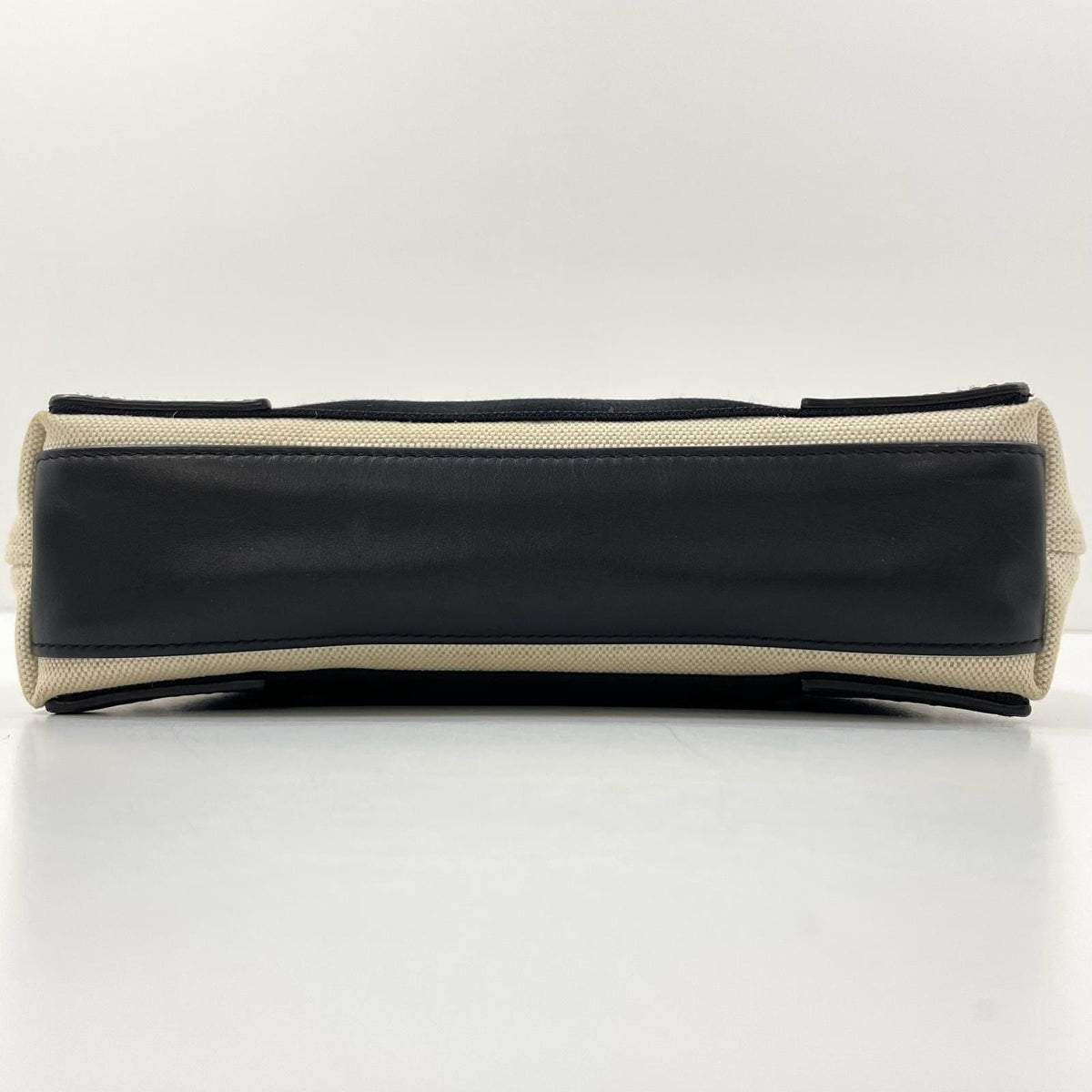 【中古】BALENCIAGA | バレンシアガ カバスXS キャンバス 2way ハンドバッグ ショルダーバッグ 390346 ホワイト×ブラック【尾張小牧店】