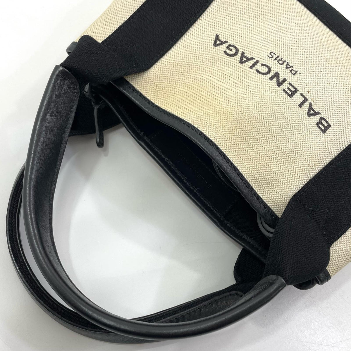 【中古】BALENCIAGA | バレンシアガ カバスXS キャンバス 2way ハンドバッグ ショルダーバッグ 390346 ホワイト×ブラック【尾張小牧店】