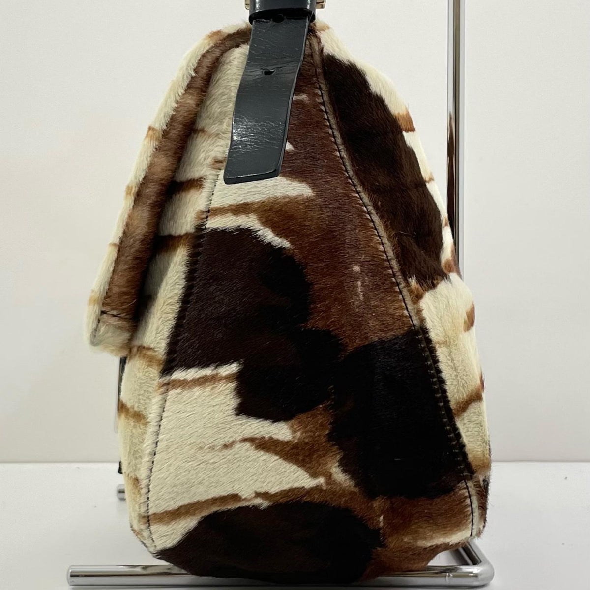 【中古】FENDI | フェンディ マンマバケット ハラコ アニマル柄 ワンショルダーバッグ ブラウン【尾張小牧店】