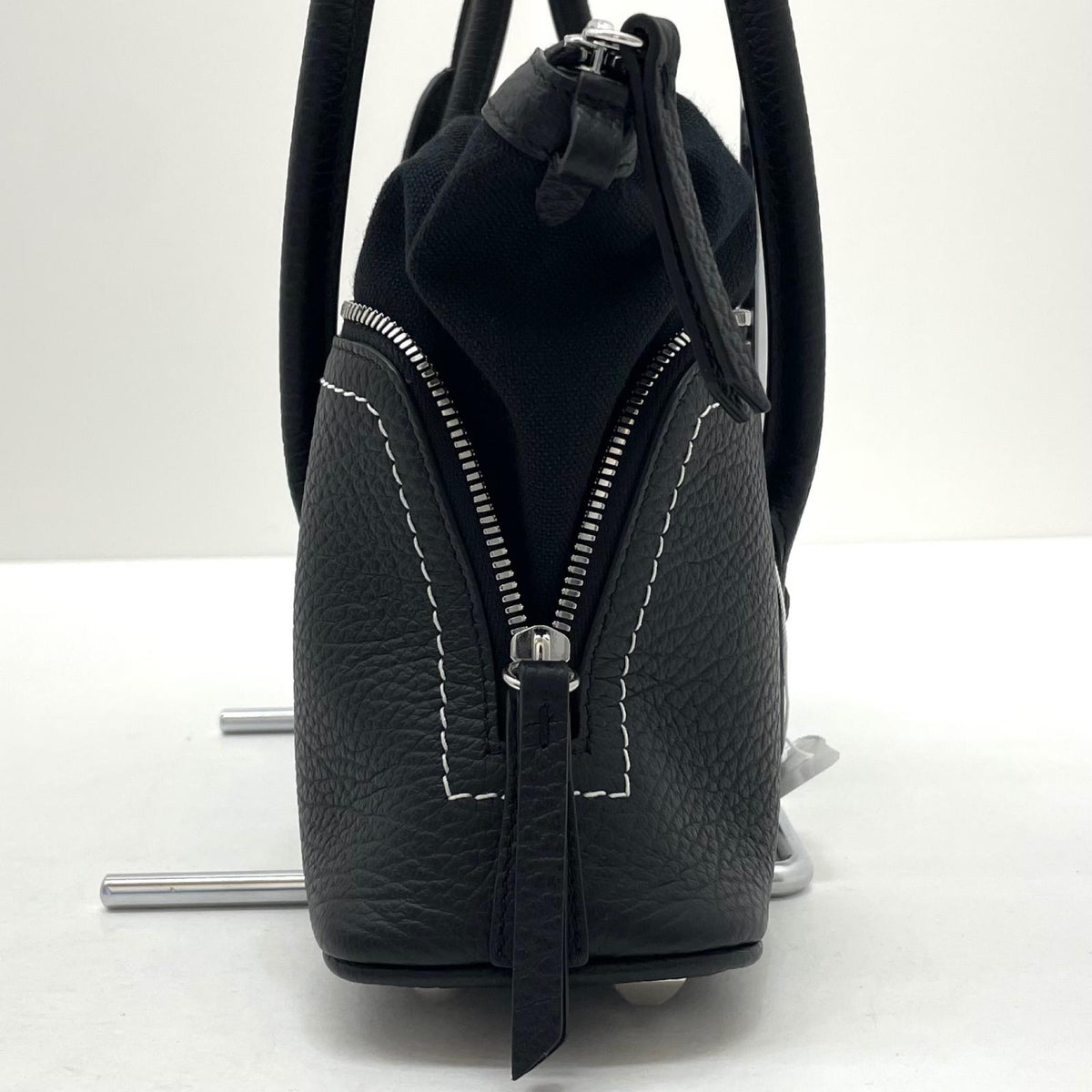 【中古】Maison Margiela | メゾンマルジェラ 5AC SHOULDER EAST WEAT ハンドバッグ SB1ZH0007-P8833 ブラック【尾張小牧店】