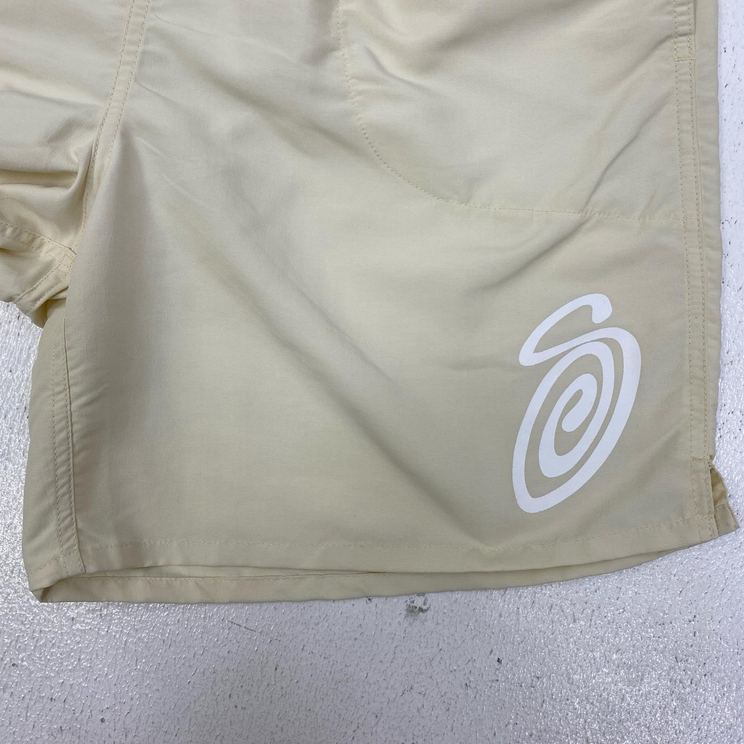 STUSSY | ステューシー Curly S Water Short ショートパンツ 113157 ホワイト サイズ：M【加古川店】