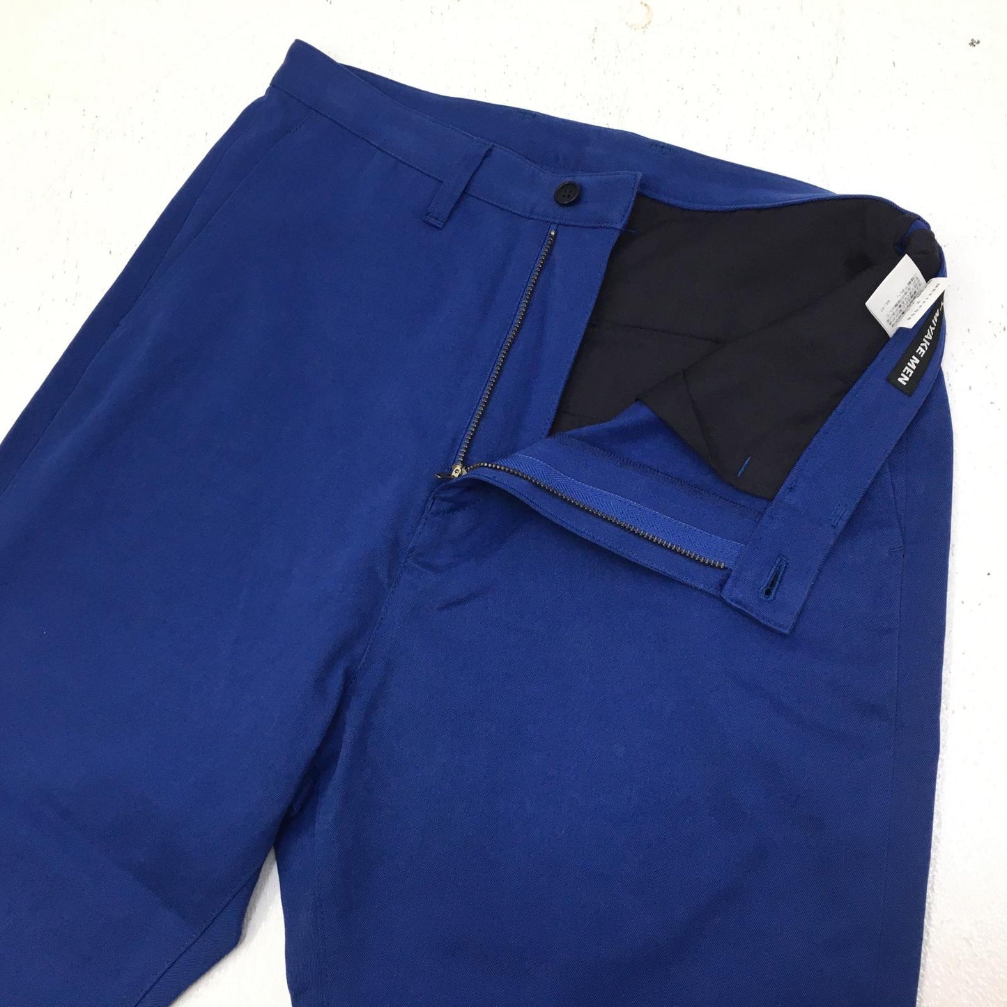 ISSEY MIYAKE MEN | イッセイミヤケ メン パンツ me21ff056 ネイビー サイズ：2【加古川店】
