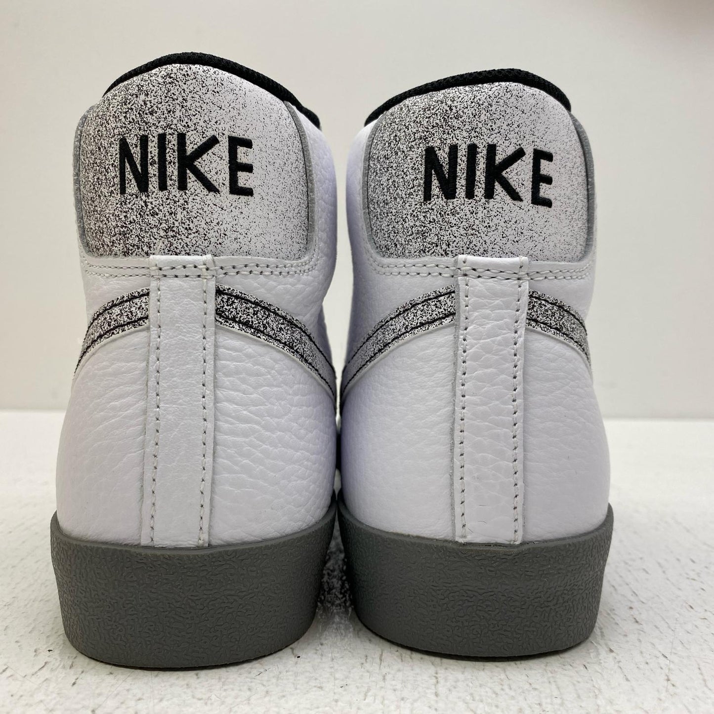 NIKE | ナイキ Blazer Mid "50 Years Of Hip-Hop" スニーカー DV7194-100 ホワイト 29cm【加古川店】