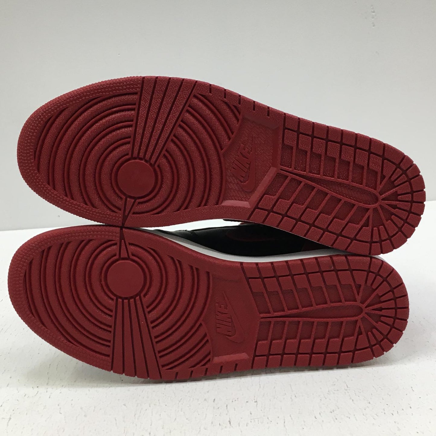 NIKE | ナイキ Air Jordan 1 Retro High OG スニーカー 555088-001 レッド 27.5cm【加古川店】