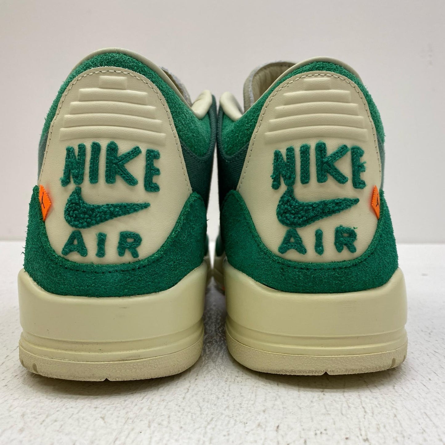 NIKE | ナイキ Chanel Abney × Women's Air Jordan 3 Retro OG SP スニーカー FZ7974-300 グリーン 27.5cm【加古川店】