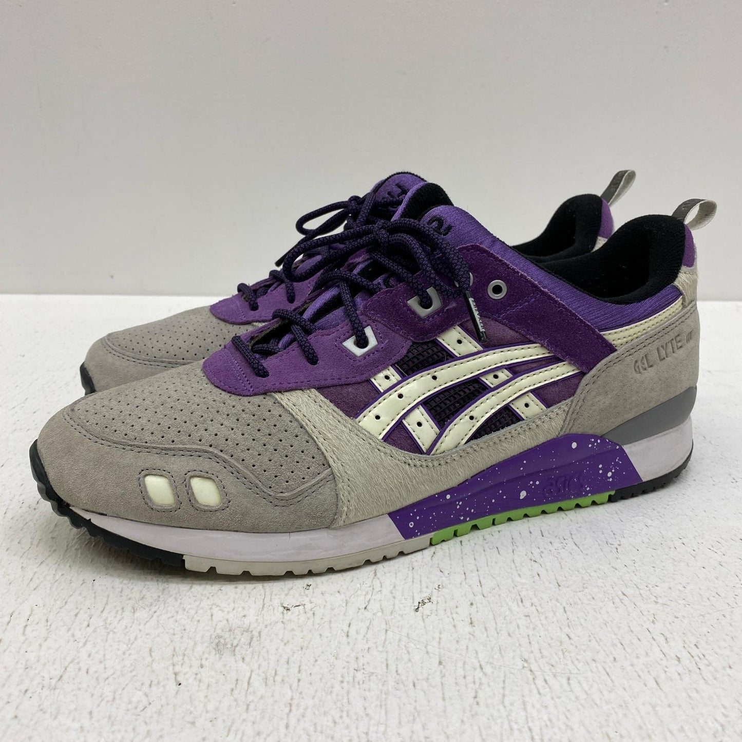 asics | アシックス atmos × SNEAKER FREAKER × GEL-LYTE III OG スニーカー 1201A529 パープル 28cm【加古川店】