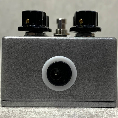 【新品】 JHS Pedals | ジェイエイチエスペダルス MOONSHINE V2 楽器 オーバードライブ 【送料無料】TS系独特の抜けのいいミッドをそのままに、JHSが独自に味付けを施したモダン寄りのドライブペダル！【箱・説明書・ピック等付属】【加古川店】