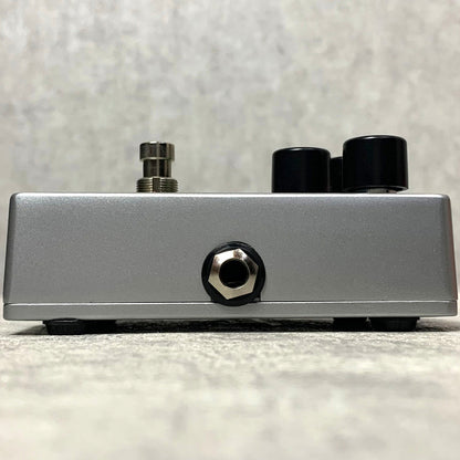 【新品】 Electro-Harmonix | エレクトロハーモニクス LIZARD QUEEN OCTAVE FUZZ 楽器 その他エフェクター 【送料無料】エレハモとJHSの共同開発、ゲイン量が固定されたユニークなオクターブファズ。【箱・説明書付き】【加古川店】