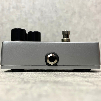 【新品】 Electro-Harmonix | エレクトロハーモニクス LIZARD QUEEN OCTAVE FUZZ 楽器 その他エフェクター 【送料無料】エレハモとJHSの共同開発、ゲイン量が固定されたユニークなオクターブファズ。【箱・説明書付き】【加古川店】
