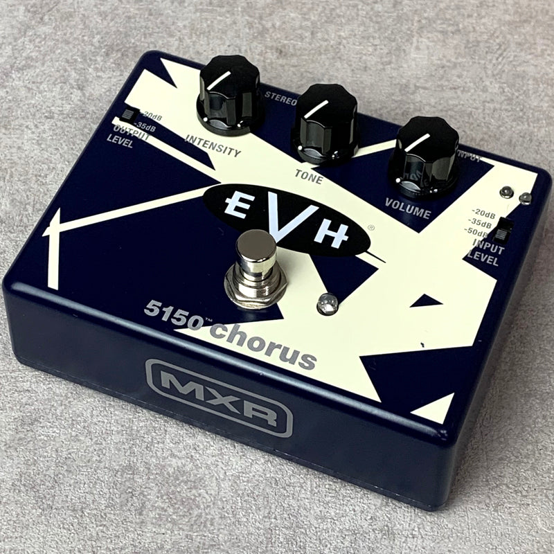 MXR | エムエックスアール EVH30 5150 Chorus 楽器 その他エフェクター 【送料無料】操作感はシンプルに、バッファを内蔵でより実戦向きに【箱・説明書付き】【加古川店】