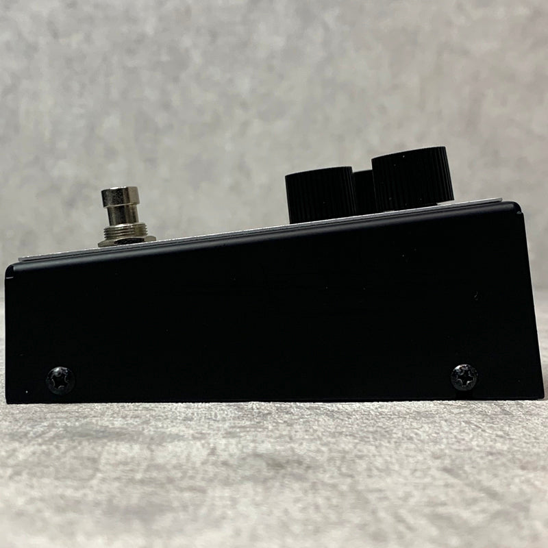 Maestro | マエストロ Fuzz Tone FZ-M 楽器 その他エフェクター 【送料無料】Maestroがついに復活、レトロな筐体から繰り出される荒々しくブーミーなファズ【箱・説明書付き】【加古川店】
