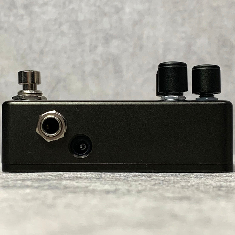 ONE CONTROL | ワンコントロール Anodized Brown Distortion 楽器 ディストーション 【箱付き】低～中音域はふくよかに、高音域は鋭いディストーション【加古川店】