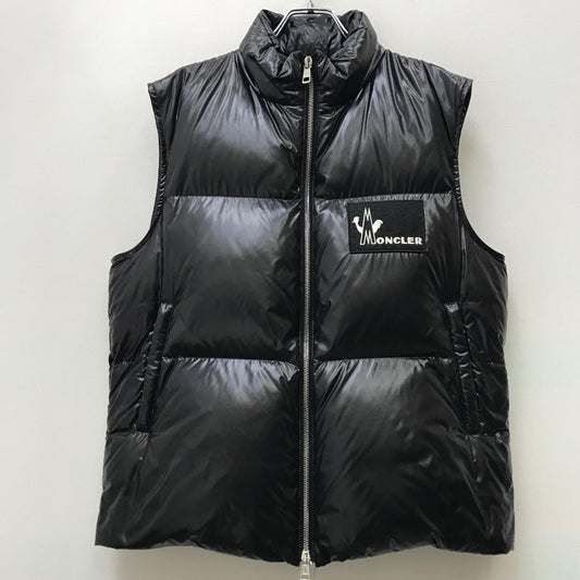 MONCLER | モンクレール BANKER ダウンベスト ダウンベスト E20914337205 68950 ブラック サイズ：1【加古川店】