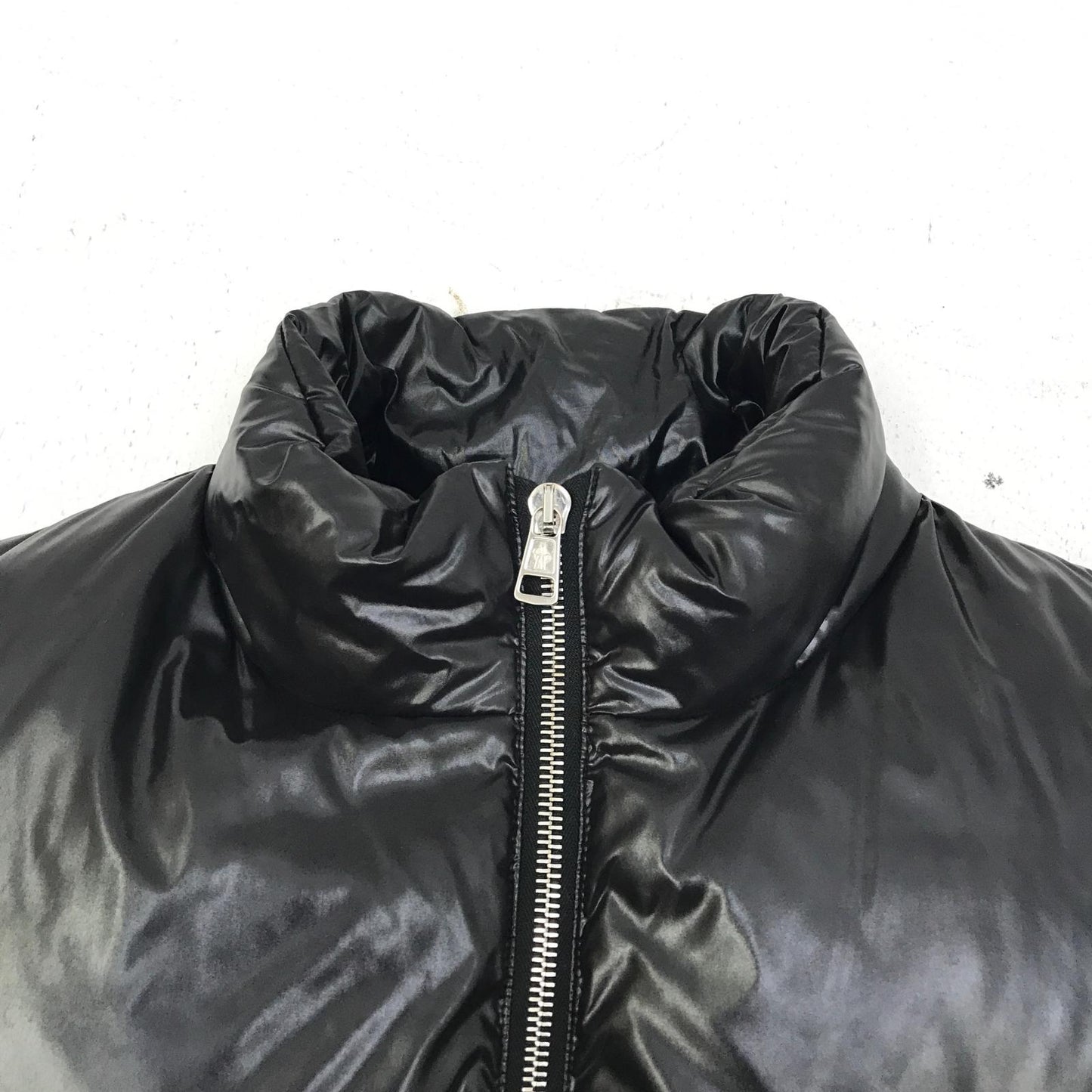 MONCLER | モンクレール BANKER ダウンベスト ダウンベスト E20914337205 68950 ブラック サイズ：1【加古川店】