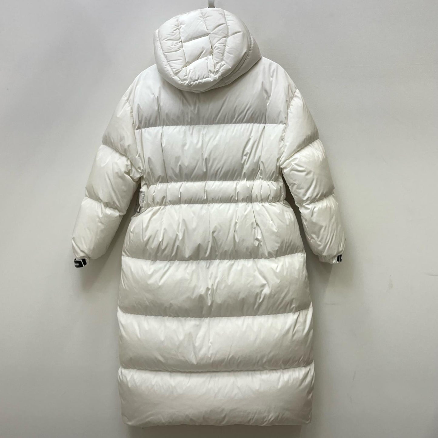 MONCLER | モンクレール DANUBELONG ダウンジャケット E20934989700 ホワイト サイズ：2【加古川店】
