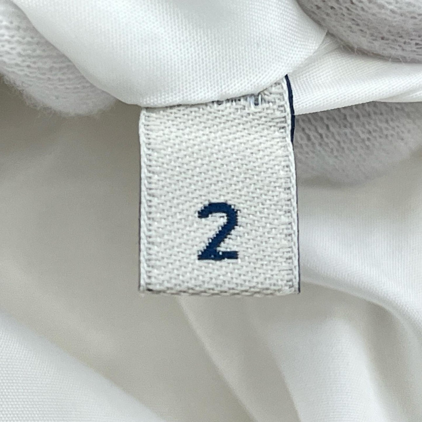 MONCLER | モンクレール DANUBELONG ダウンジャケット E20934989700 ホワイト サイズ：2【加古川店】