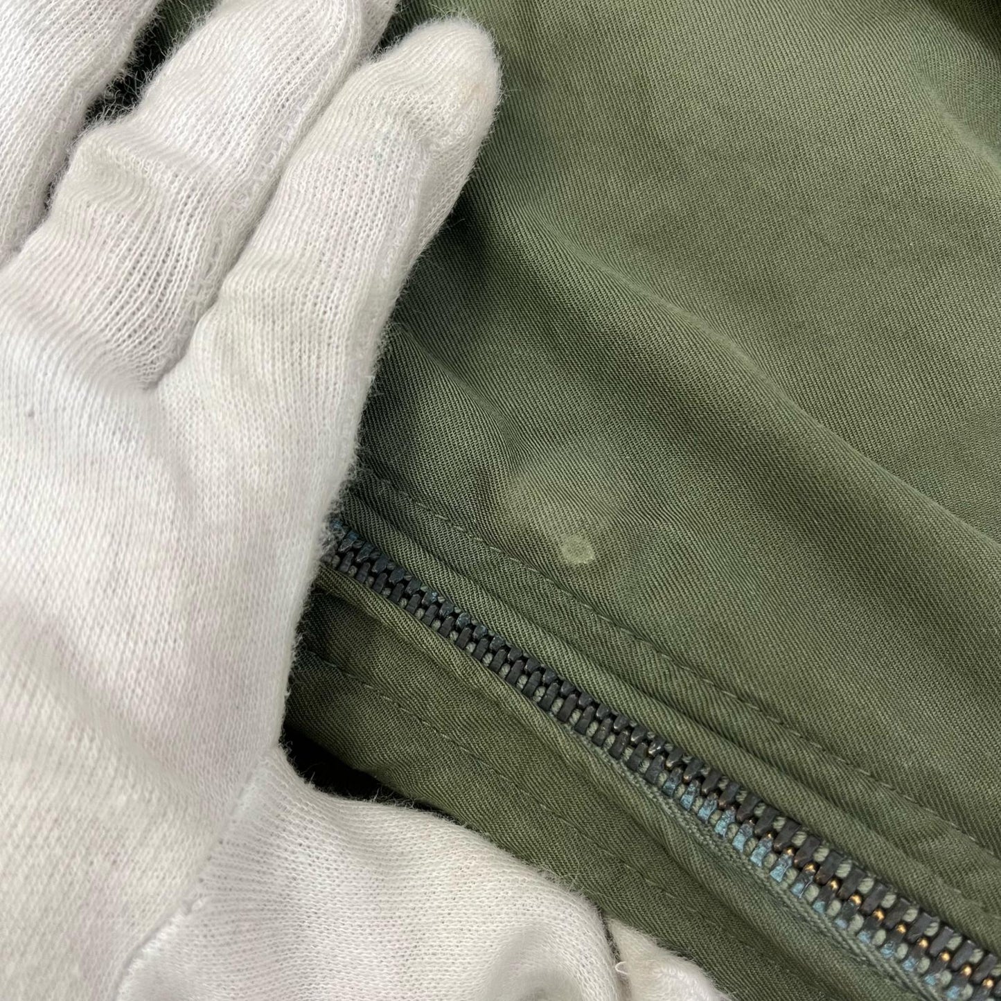 MILITARY衣料 | ミリタリーイリョウ フランス軍 空挺部隊 ツナギ カーキ サイズ：M【加古川店】