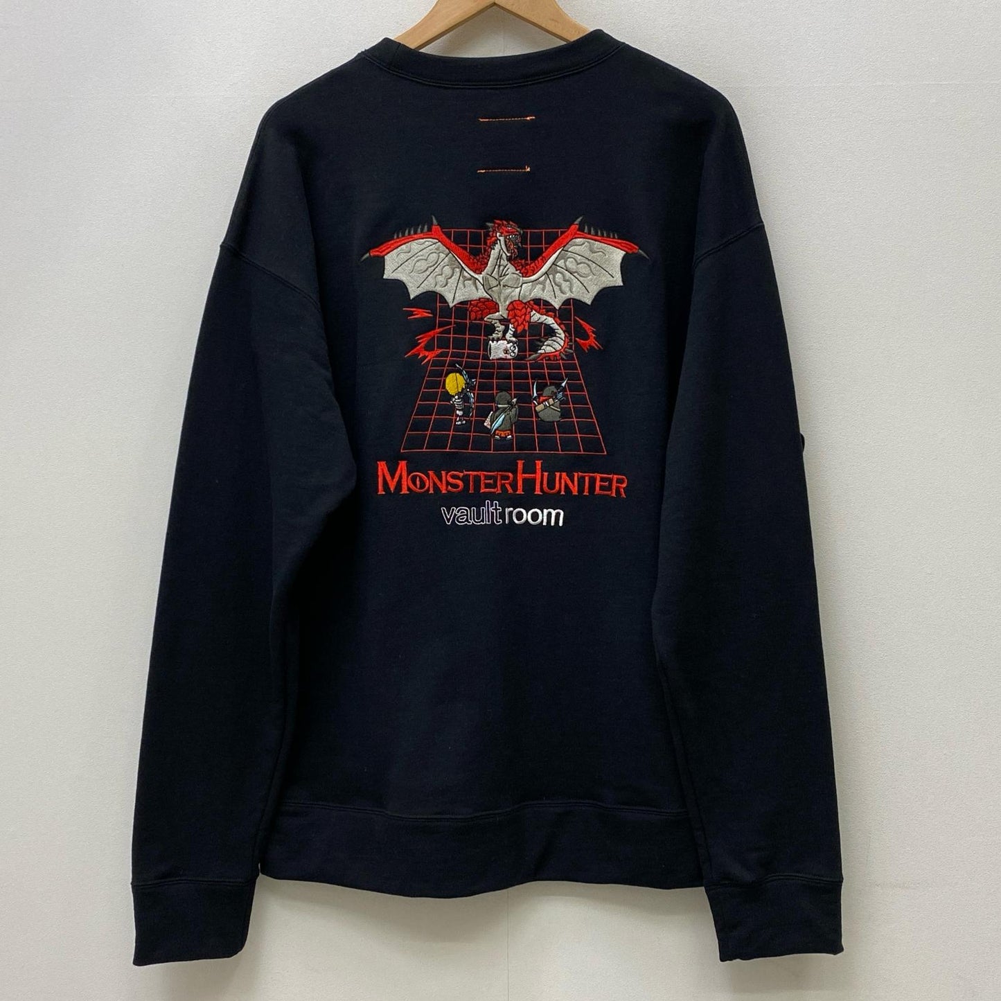 VR × Rathalos CREWNECK/VAULTROOM スウェット ブラック サイズ：L【加古川店】