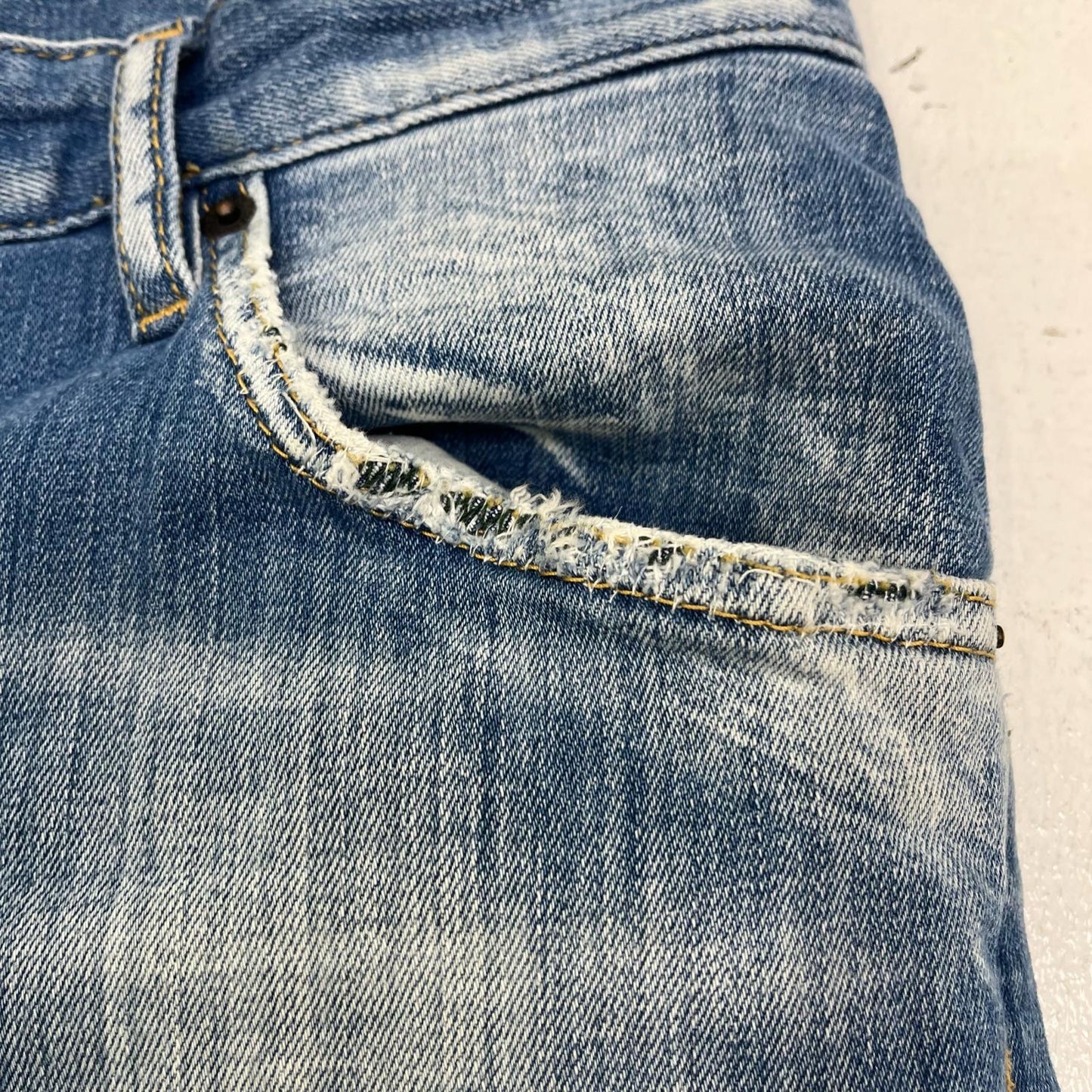 DSQUARED2 | ディースクエアード CLASSIC KENNY JEANS デニムパンツ S74LB1306 インディゴ サイズ：50【加古川店】