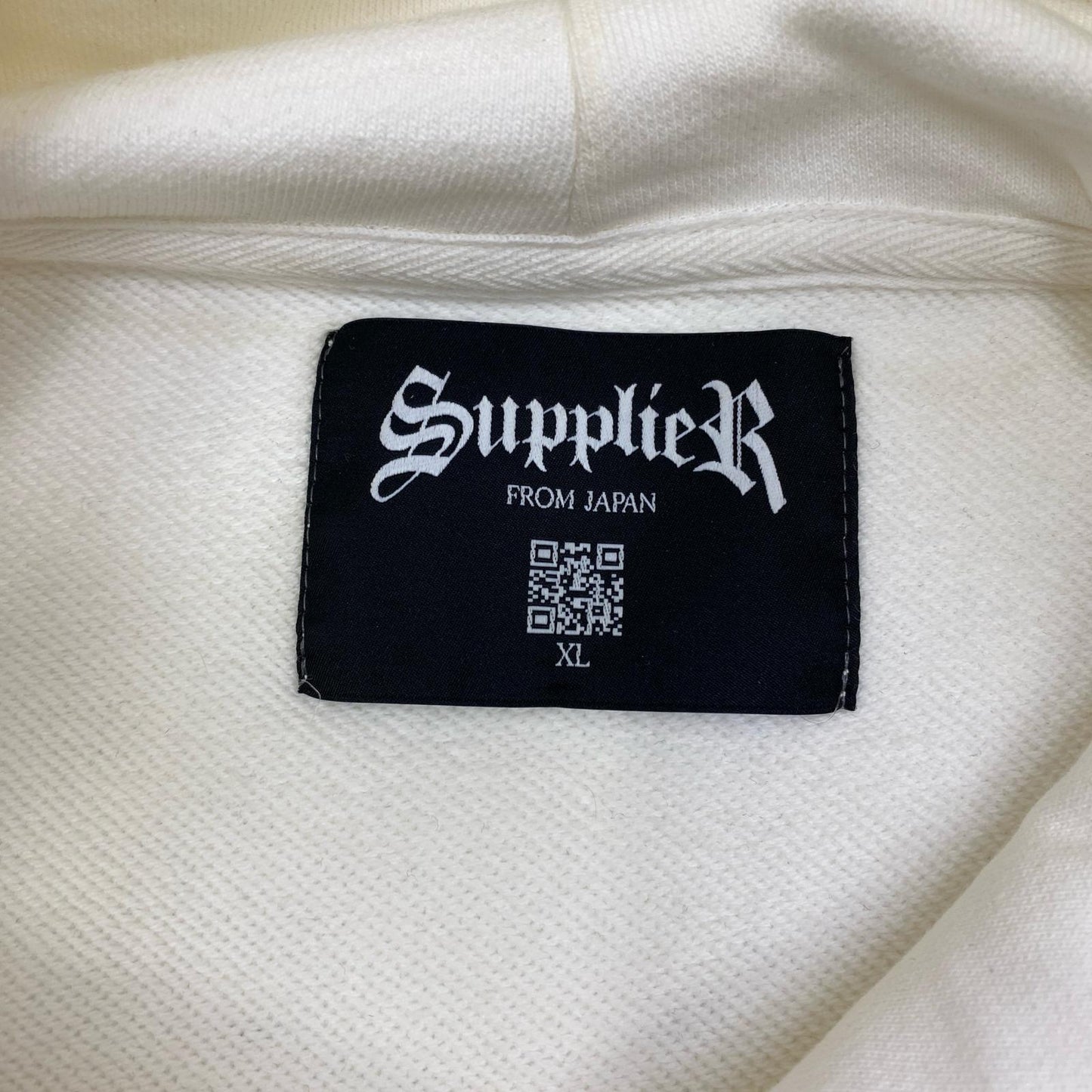 SUPPLIER | サプライヤー RHINESTONE CROSS HOODIE パーカー ホワイト サイズ：XL【加古川店】