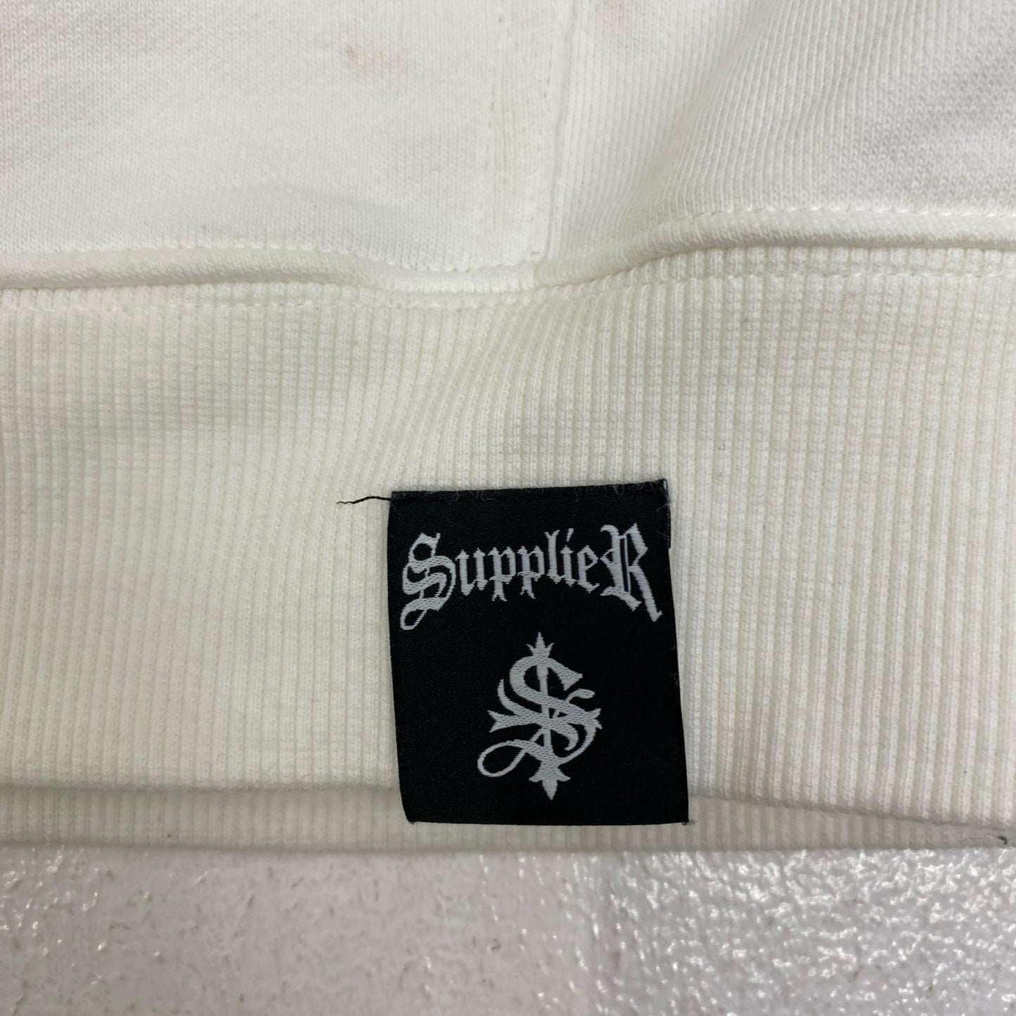 SUPPLIER | サプライヤー RHINESTONE CROSS HOODIE パーカー ホワイト サイズ：XL【加古川店】