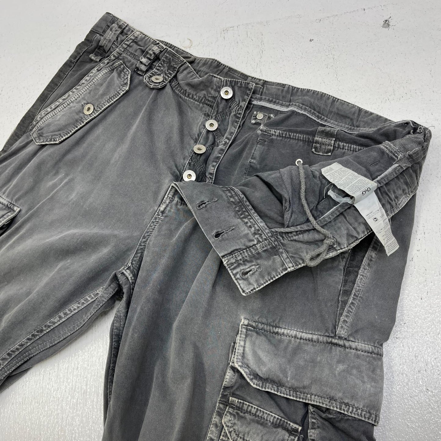 DOLCE & GABBANA | ドルチェアンドガッバーナ カーゴパンツ RP0856 グレー サイズ：54【加古川店】