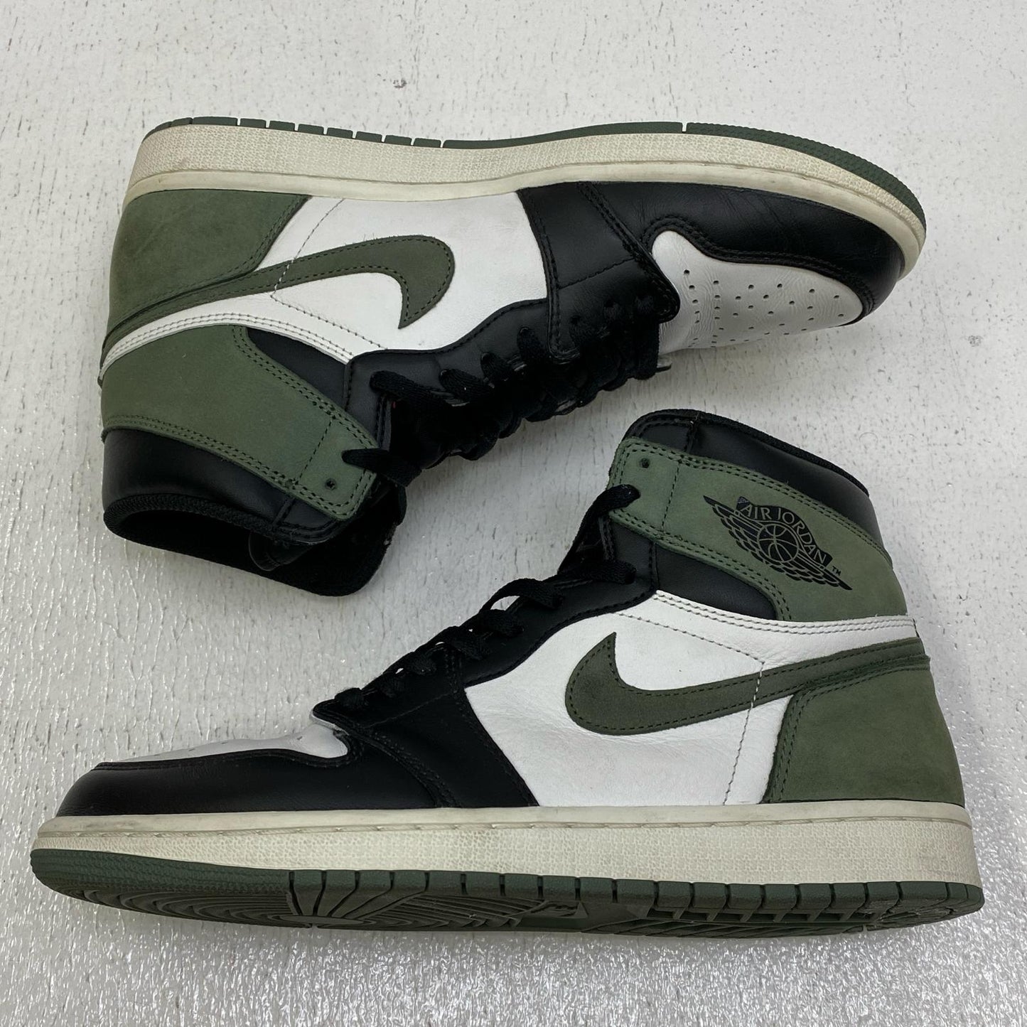 NIKE | ナイキ Air Jordan 1 Retro High Clay Green スニーカー 555088-135【加古川店】