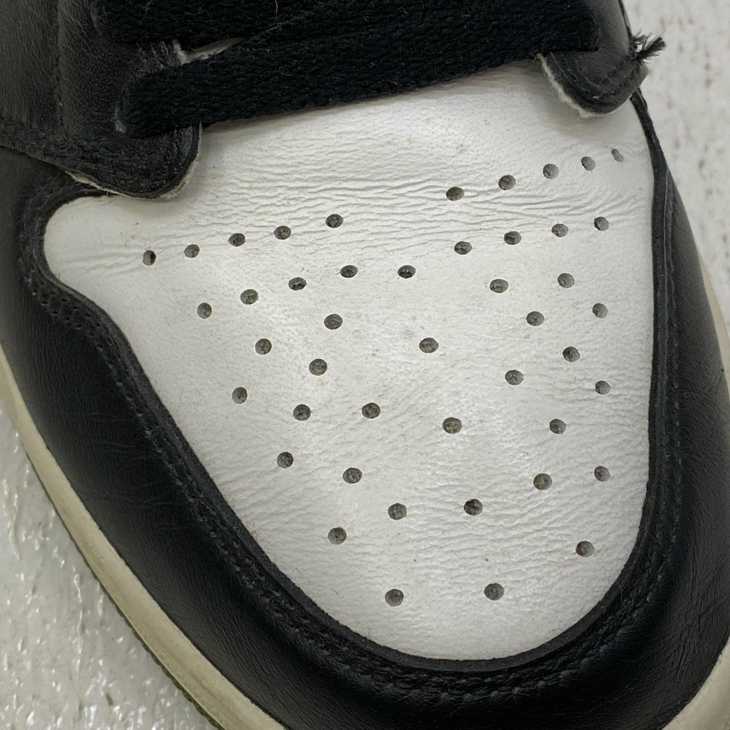 NIKE | ナイキ Air Jordan 1 Retro High Clay Green スニーカー 555088-135【加古川店】