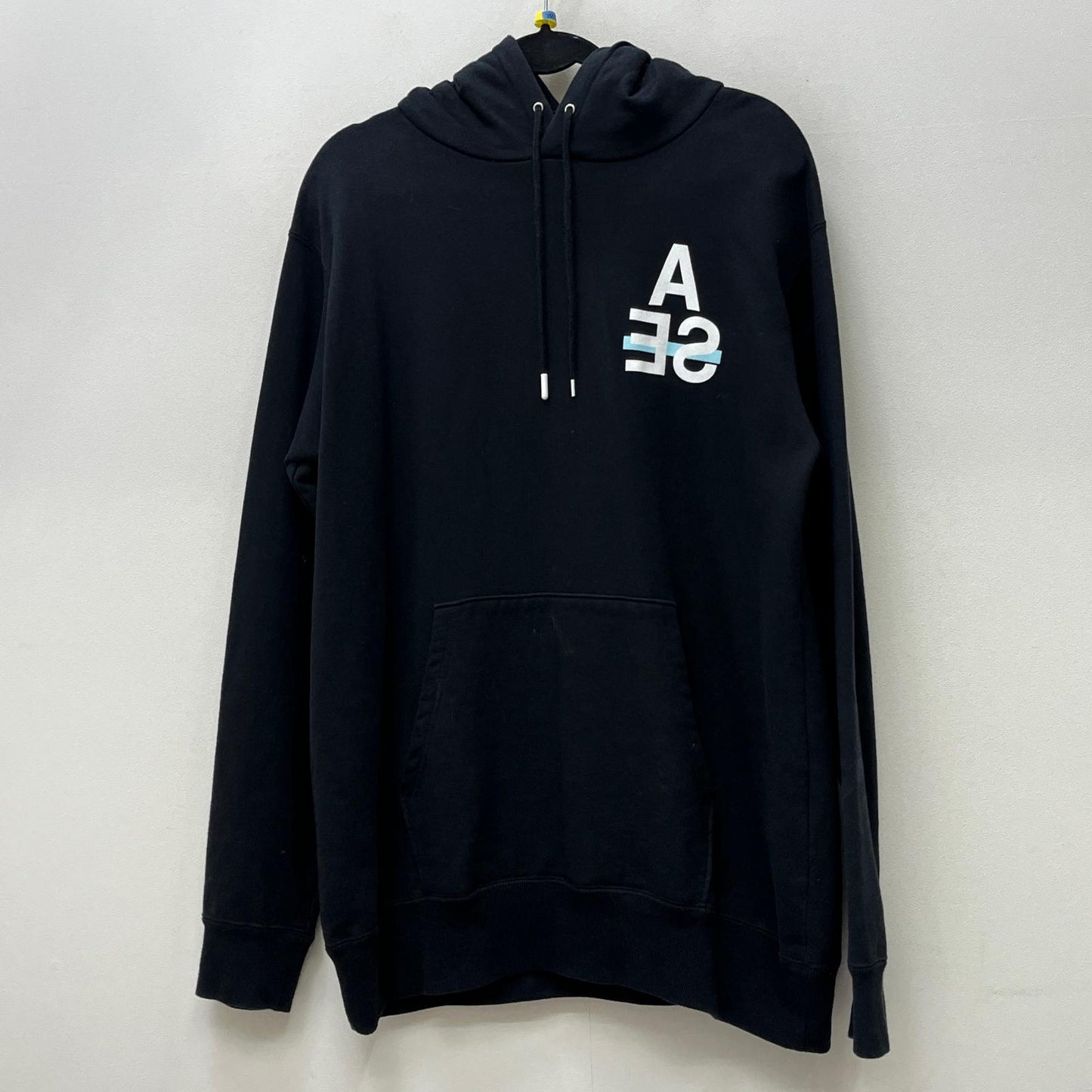WIND AND SEA | ウィンダンシーウインダンシー RON LOUIS X WDS HOODIE パーカー WDS-RON-04 ブラック サイズ：M【加古川店】